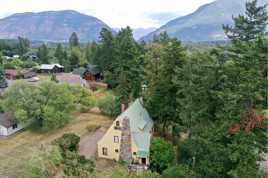 632 1st Ave E, Columbia Falls, MT 59912 Zillow