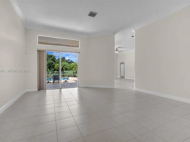 16310 Paddock Ln — Photo 19