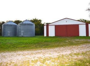 1172 320th Ave, Kennedy, MN 56733