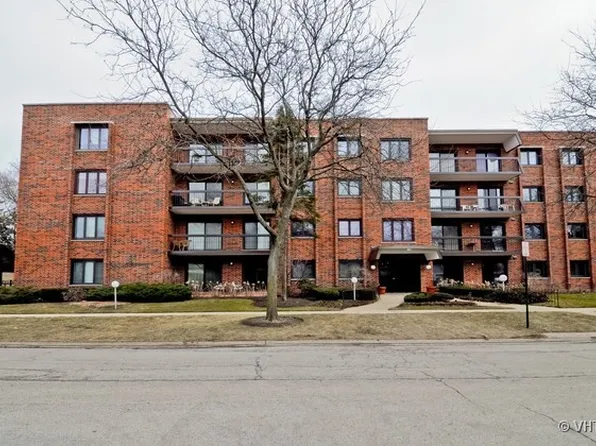 9221 Drake Ave APT 304N, Evanston, IL 60203
