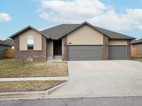 1357 S Rome Avenue, Republic, MO 65738