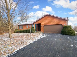 215 Hillgail Rd SW, Pataskala, OH 43062