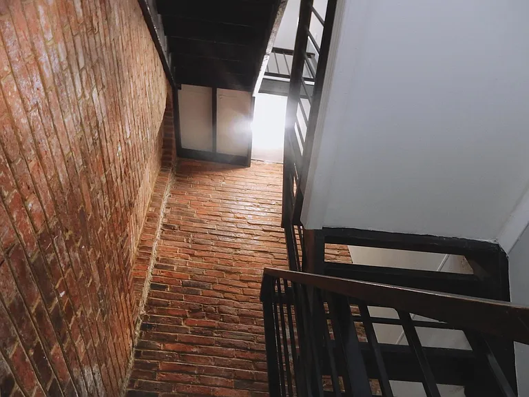 601 Scott St #1 — Photo 6