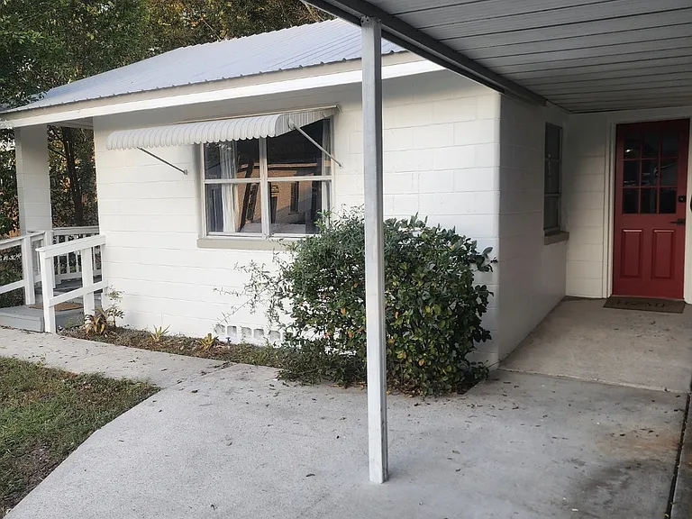 18387 SW State Road 47 — Photo 3