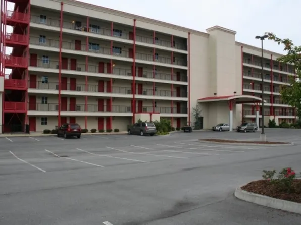 210 Raceday Center Dr, Bristol, TN 37620