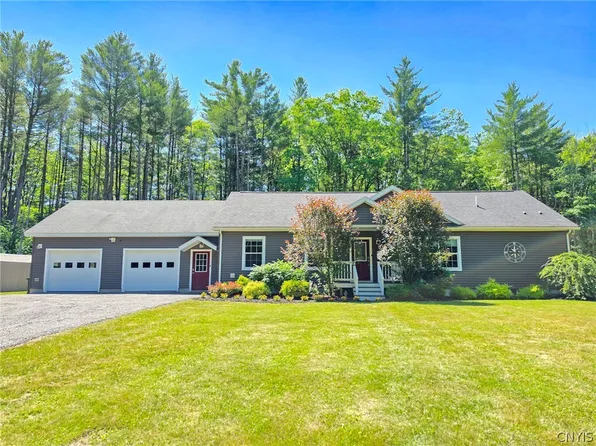 9940 Elpis Rd, Blossvale, NY 13308