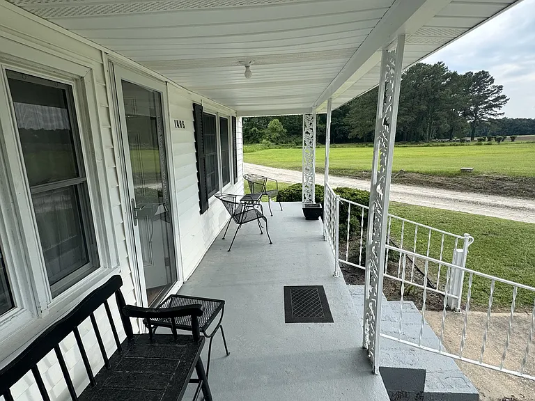 1495 Eli Bowen Rd — Photo 2