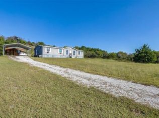 292 Carlisle Ct, Springtown, TX 76082