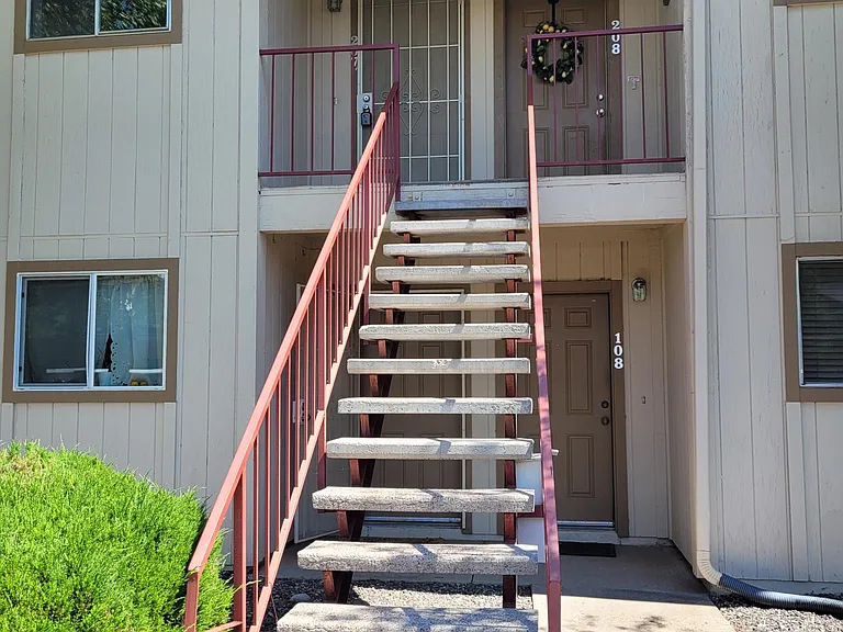2401 N West St #207 — Photo 15