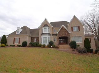 6309 Matheson Ct, Summerfield, NC 27358