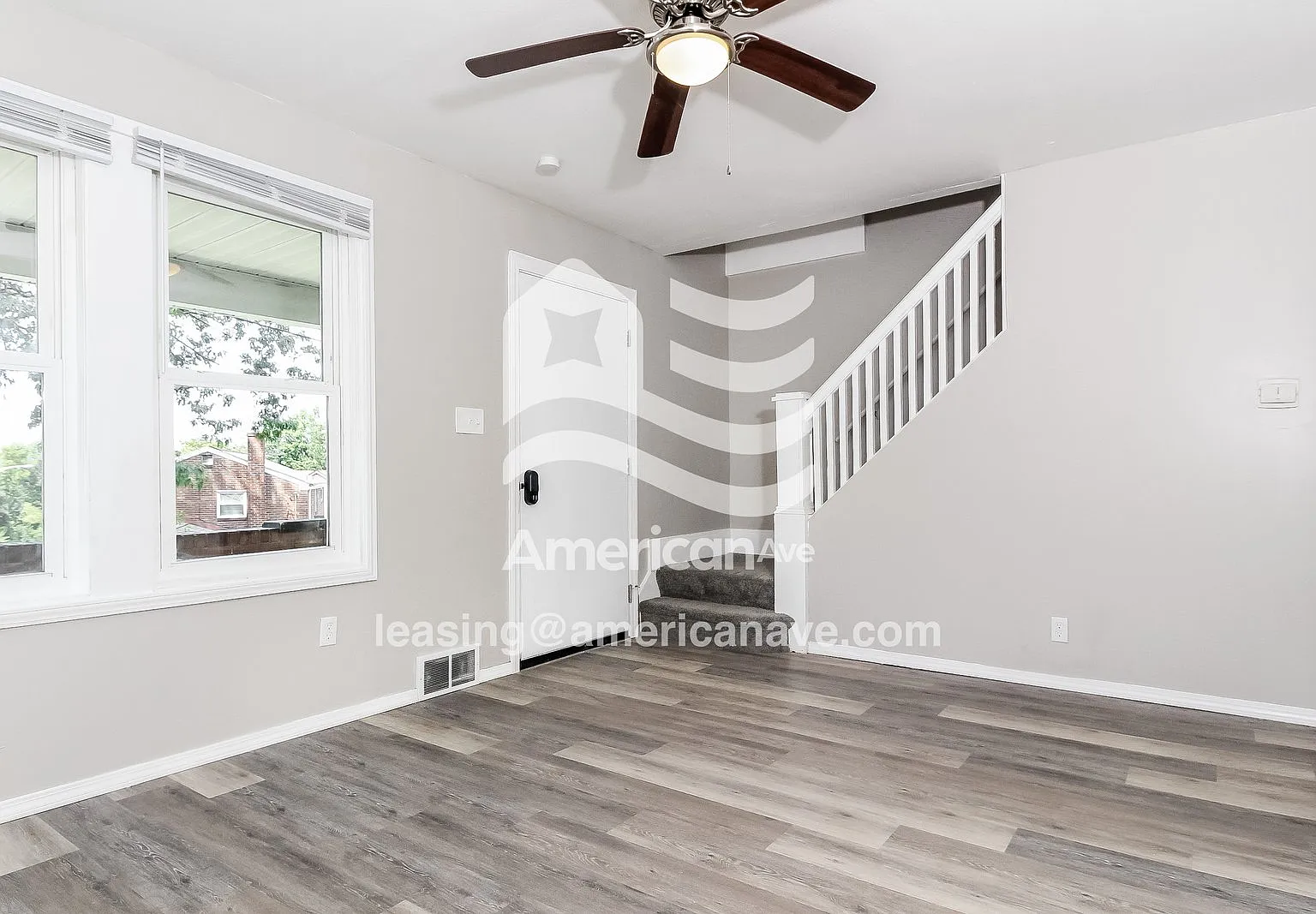 2 bed, 1.0 bath, 1000 sqft, $1,425 — Photo 2