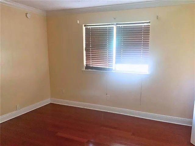 2713 W Friendship Dr — Photo 9