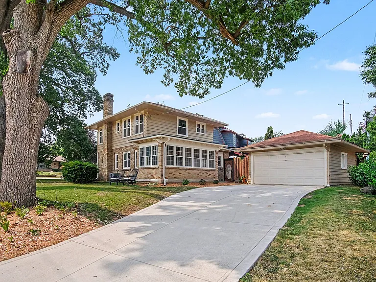 1154 E Chippewa Dr SE — Photo 21