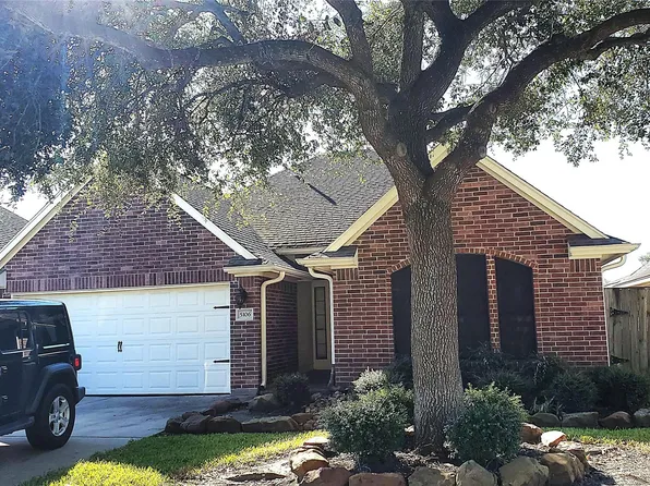 5106 Misty Ln, Pasadena, TX 77505