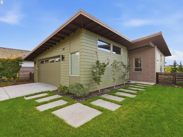 177 Blue Heron Ct, The Dalles, OR 97058