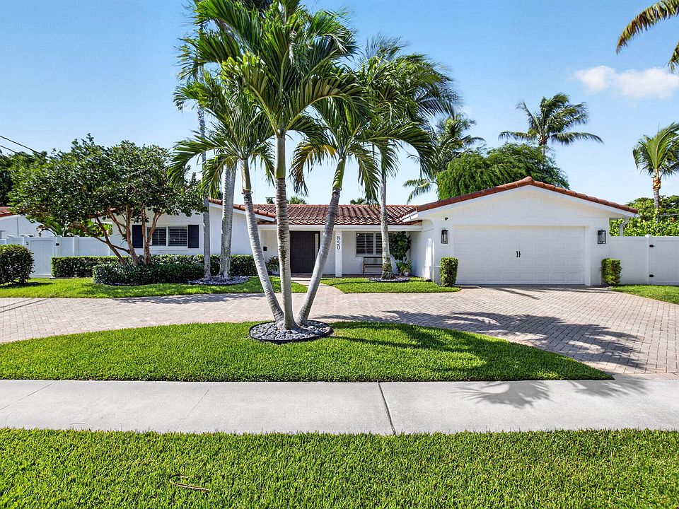 1st image of 850 SW 4th Street
