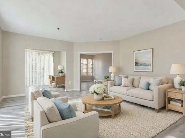 1851 Stratford Park Pl APT 212, Reston, VA 20190