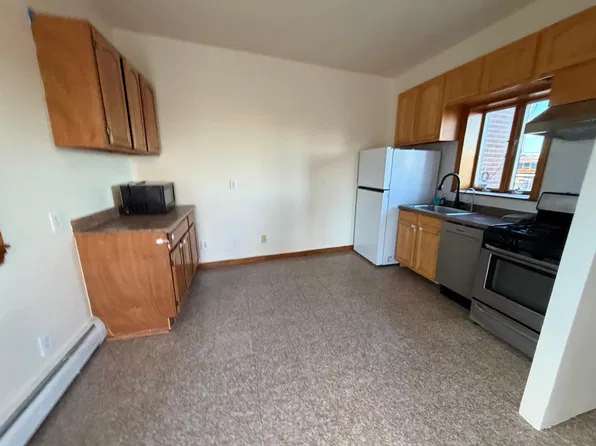 62-11 Woodside Avenue image 1 of 14