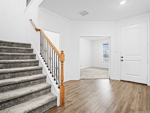 2nd image of 8087 San Mirienda