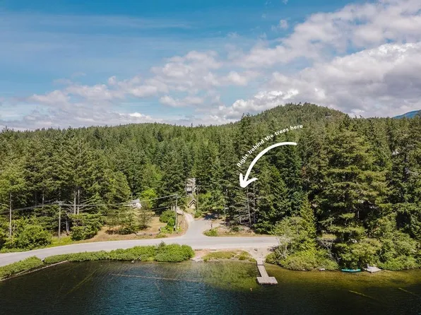 5079 Elliot Rd, Sunshine Coast, BC V0N 1S1
