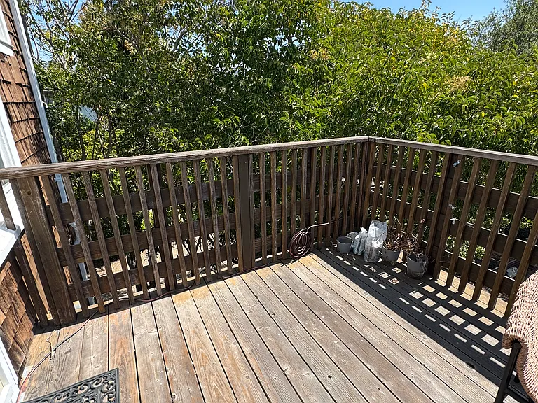 Attached Balcony!
