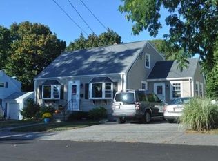 34 Brae Rd, Weymouth, MA 02191
