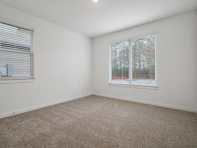 13329 Big Sky Ct — Photo 17