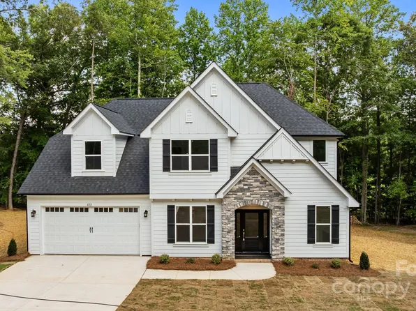 8713 S Providence Rd #1, Waxhaw, NC 28173
