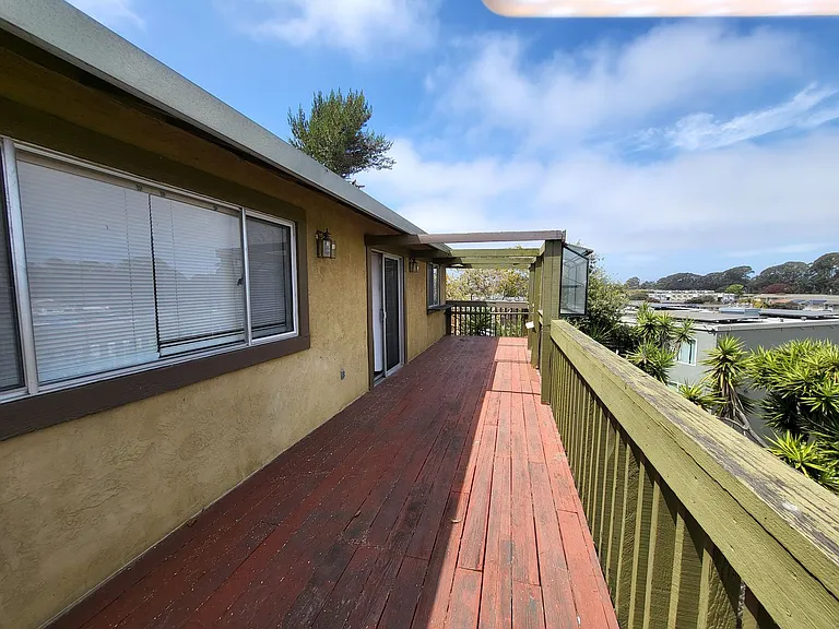 5215 Bayview Ave — Photo 19