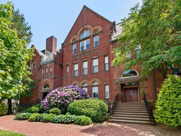 112 Washington Park APT 1, Newton, MA 02460