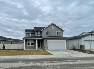 5570 W Aralia Dr, Meridian, ID 83646