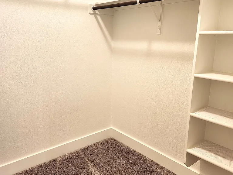 9715 McKnight Loop — Photo 10