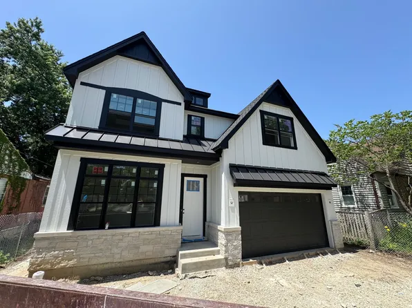 964 S Hillside Ave, Elmhurst, IL 60126