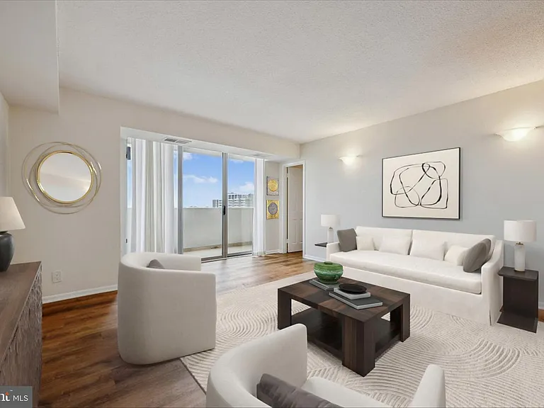 4601 N Park Ave #1616 — Photo 9