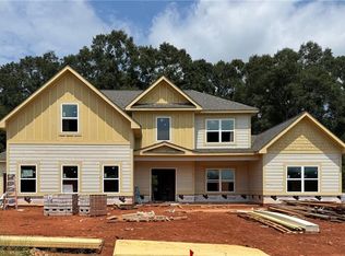 13 Blue Rider Trl, Hoschton, GA 30548