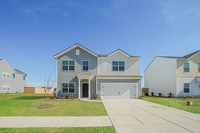 1st image of 467 Navona Dr