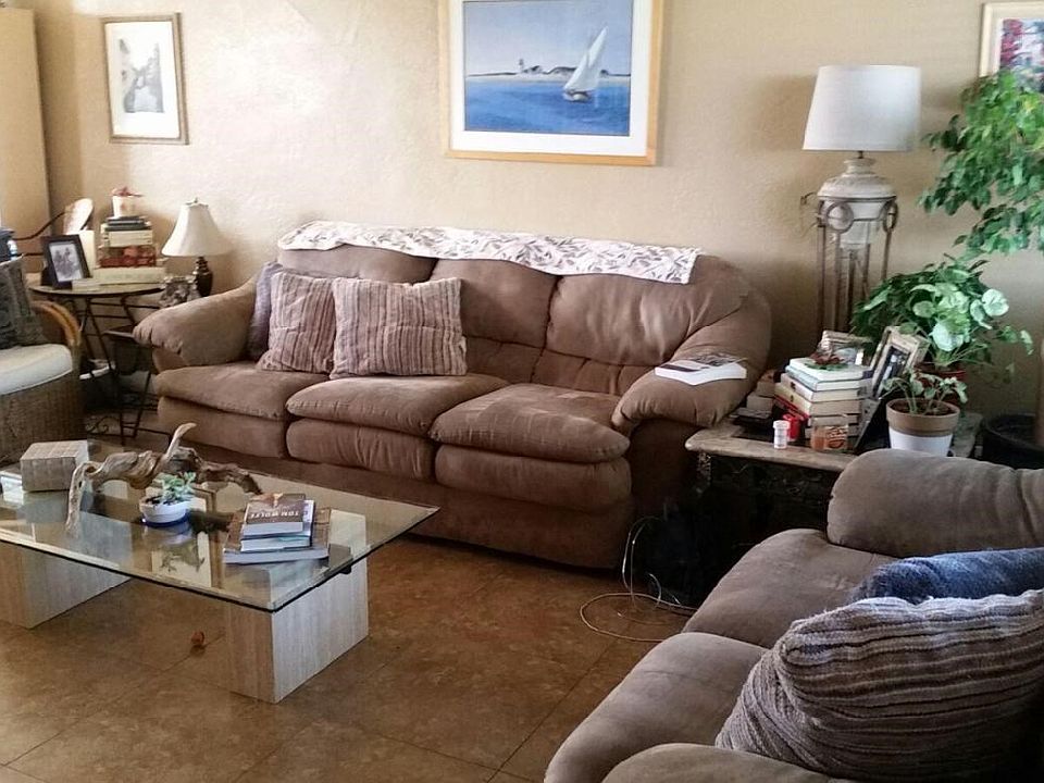 Living Rm