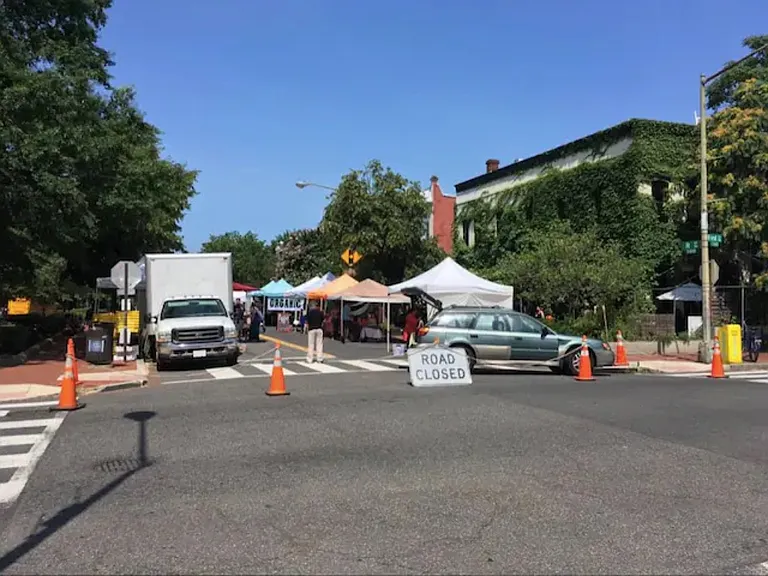 36 R St NW #A — Photo 16