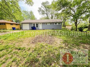 8609 Everett St, Raytown, MO 64138