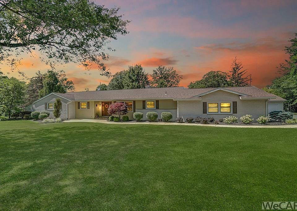 1st image of 1428 Peacock Dr