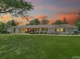 1428 Peacock Dr, Lima, OH 45805