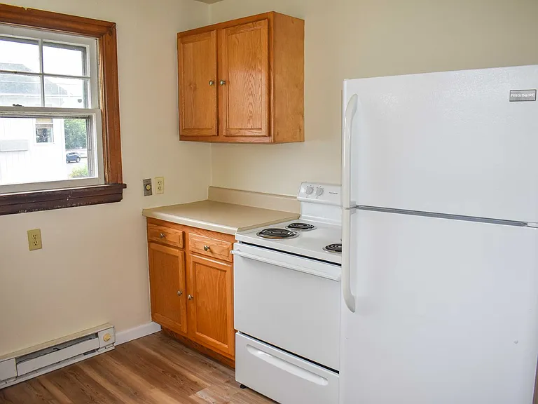 22 N Washington St — Photo 12