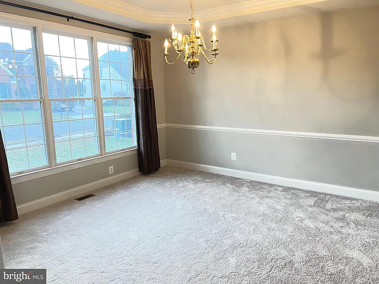 5920 Interlachen Ct — Photo 13