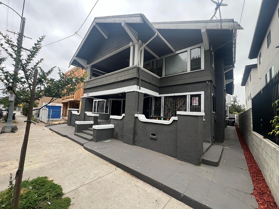 1st image of 1541 W 12th St
