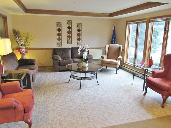 3rd image of 530 N Silverbrook Dr Unit 305