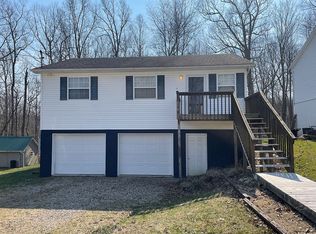 298 Captain Ames Dr, Parkersburg, WV 26104