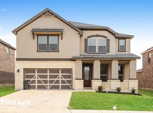 209 Lone Falls Dr, Universal City, TX 78148