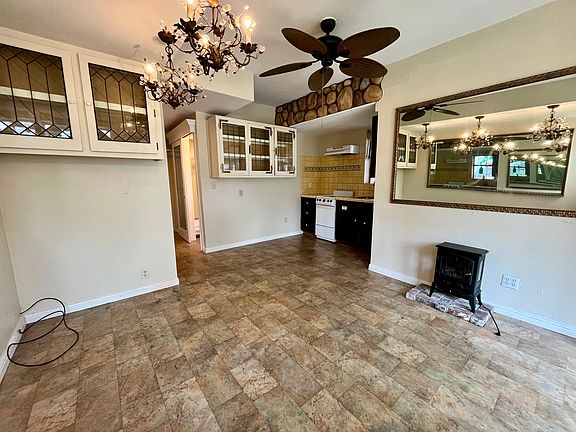 3rd image of 334 W Saint Charles St #A