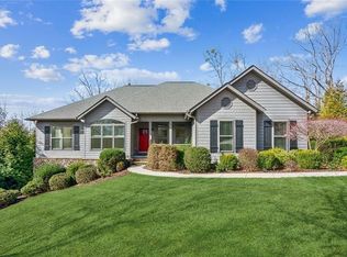 140 Forked Leaf Rd N, Cleveland, GA 30528