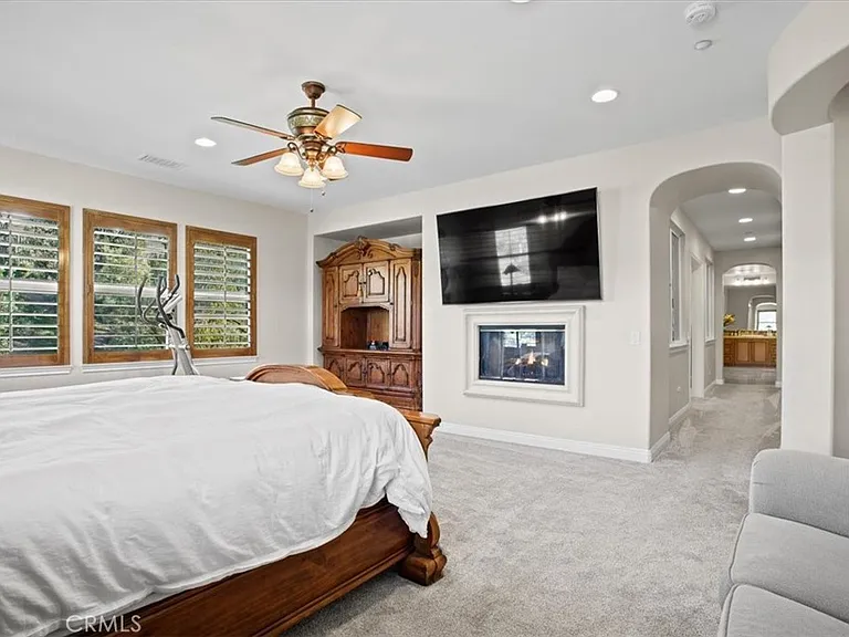 3308 Crosspointe Ct — Photo 33